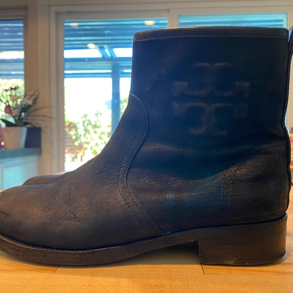 Tory Burch Black Boots - Picture 3 of 13